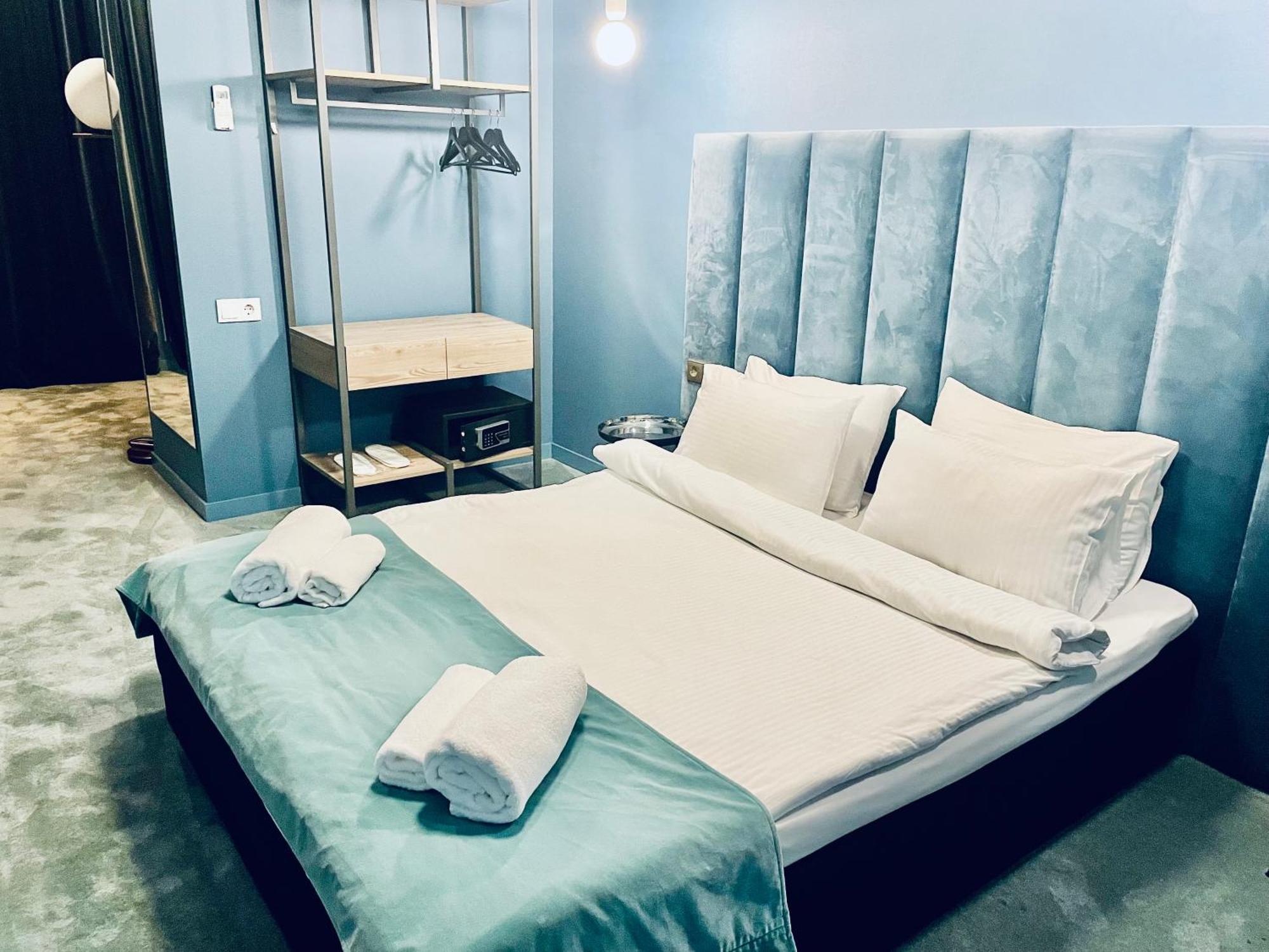 Freeze Inn Тбилиси Екстериор снимка
