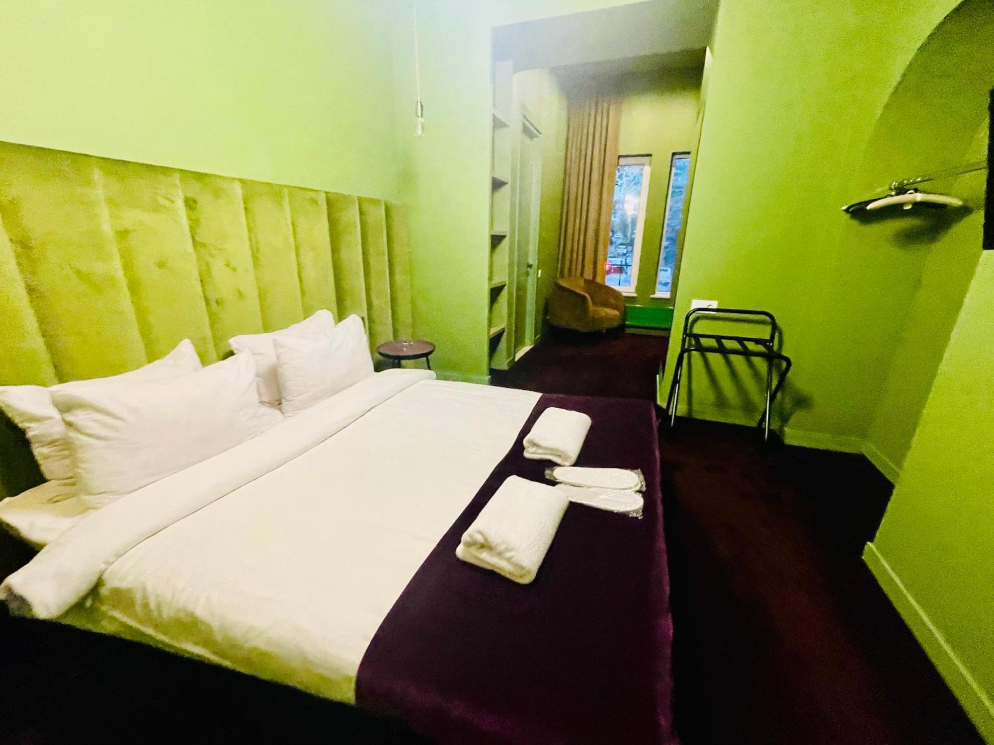 Freeze Inn Тбилиси Екстериор снимка