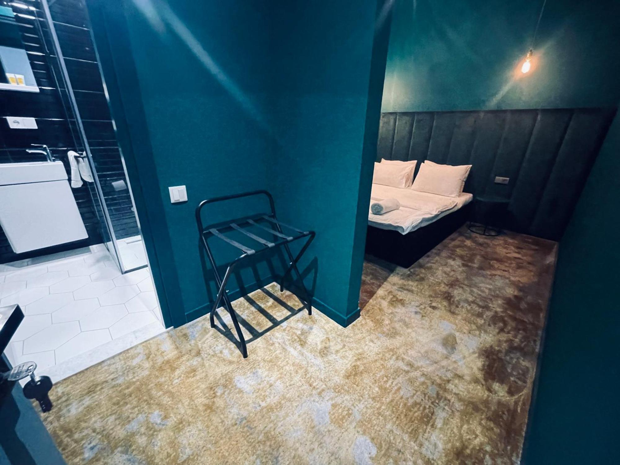 Freeze Inn Тбилиси Екстериор снимка