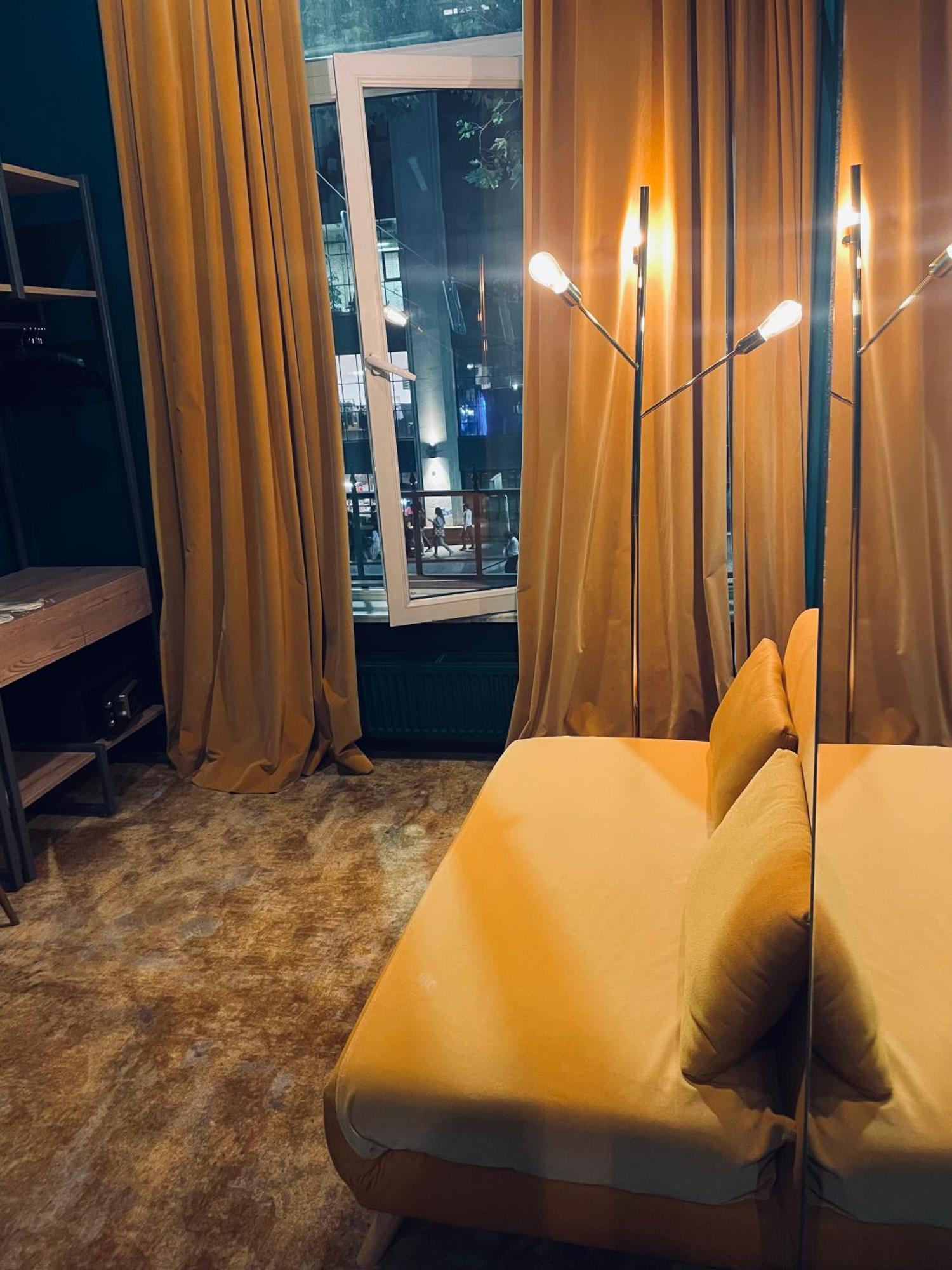 Freeze Inn Тбилиси Екстериор снимка